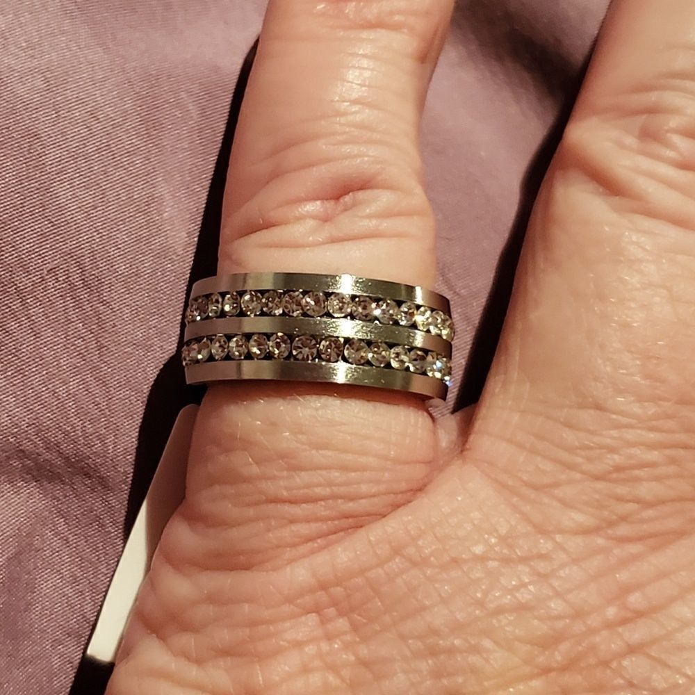 Crystal Ring - Picture 5 of 7